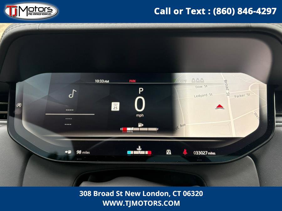 Used 2023 Land Rover Range Rover SE image 16