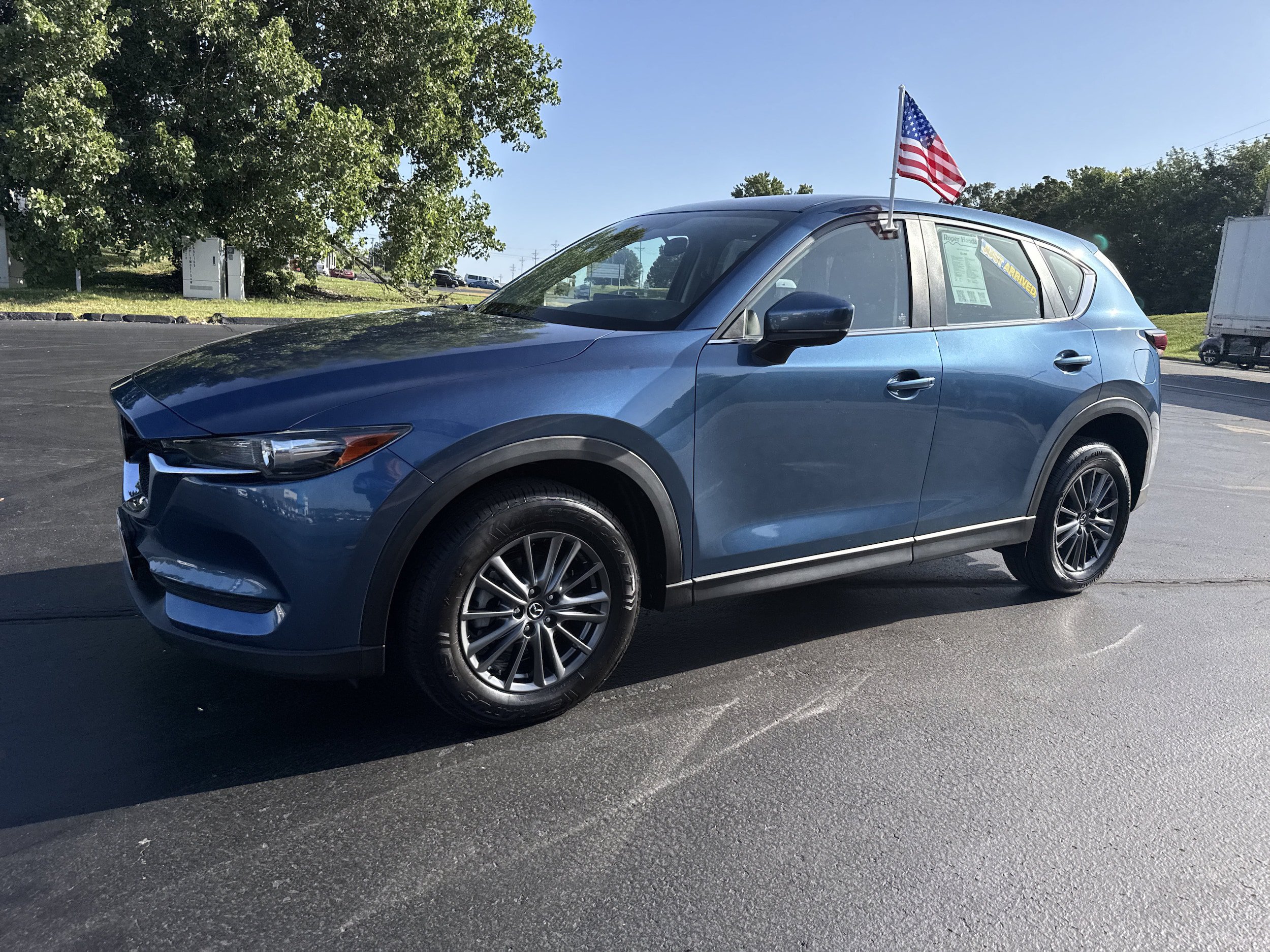Used 2021 MAZDA CX-5 Sport AWD/4WD image 2