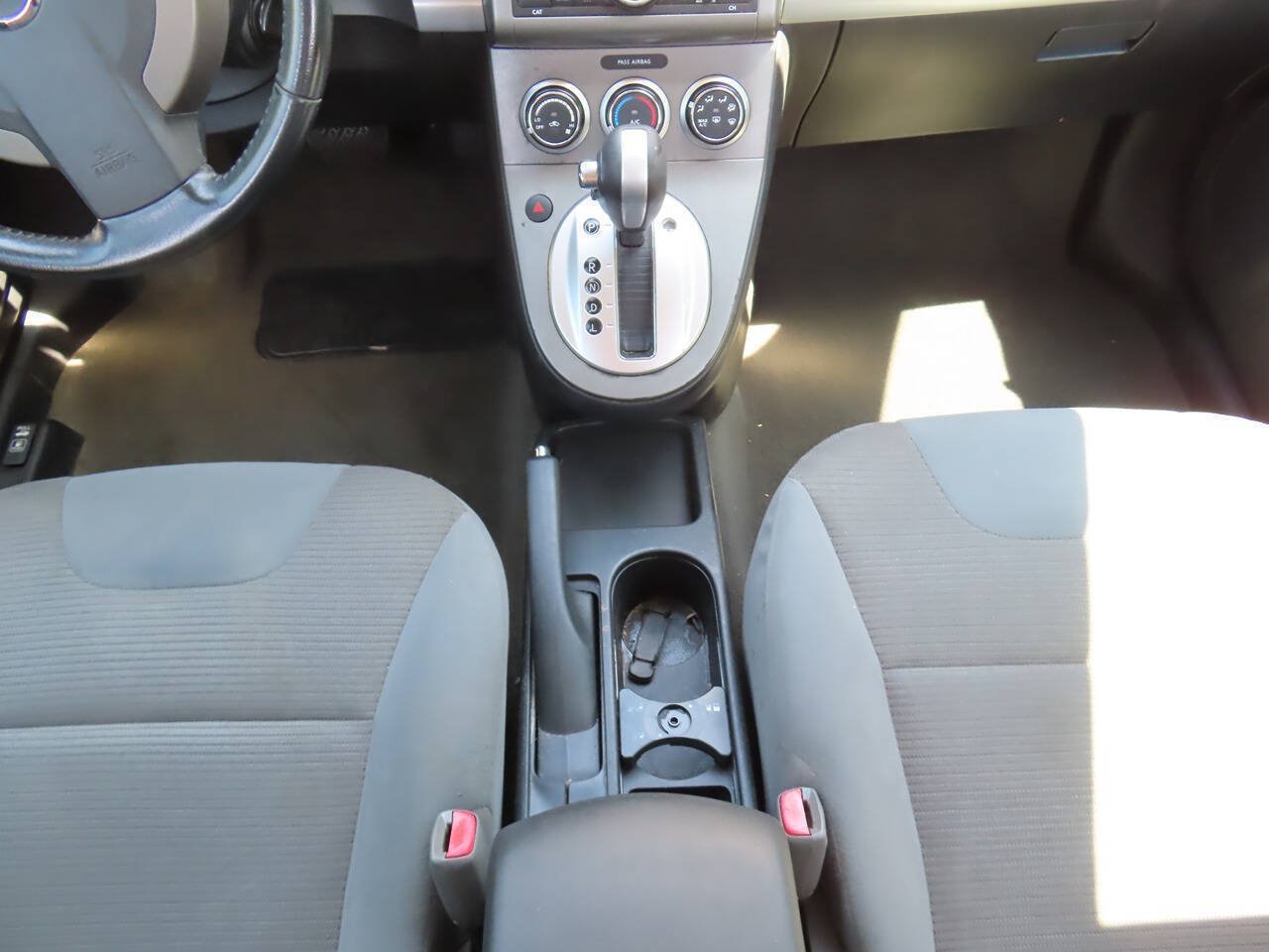 Used 2011 Nissan Sentra 2.0 SR w/ Convenience Pkg FWD image 14