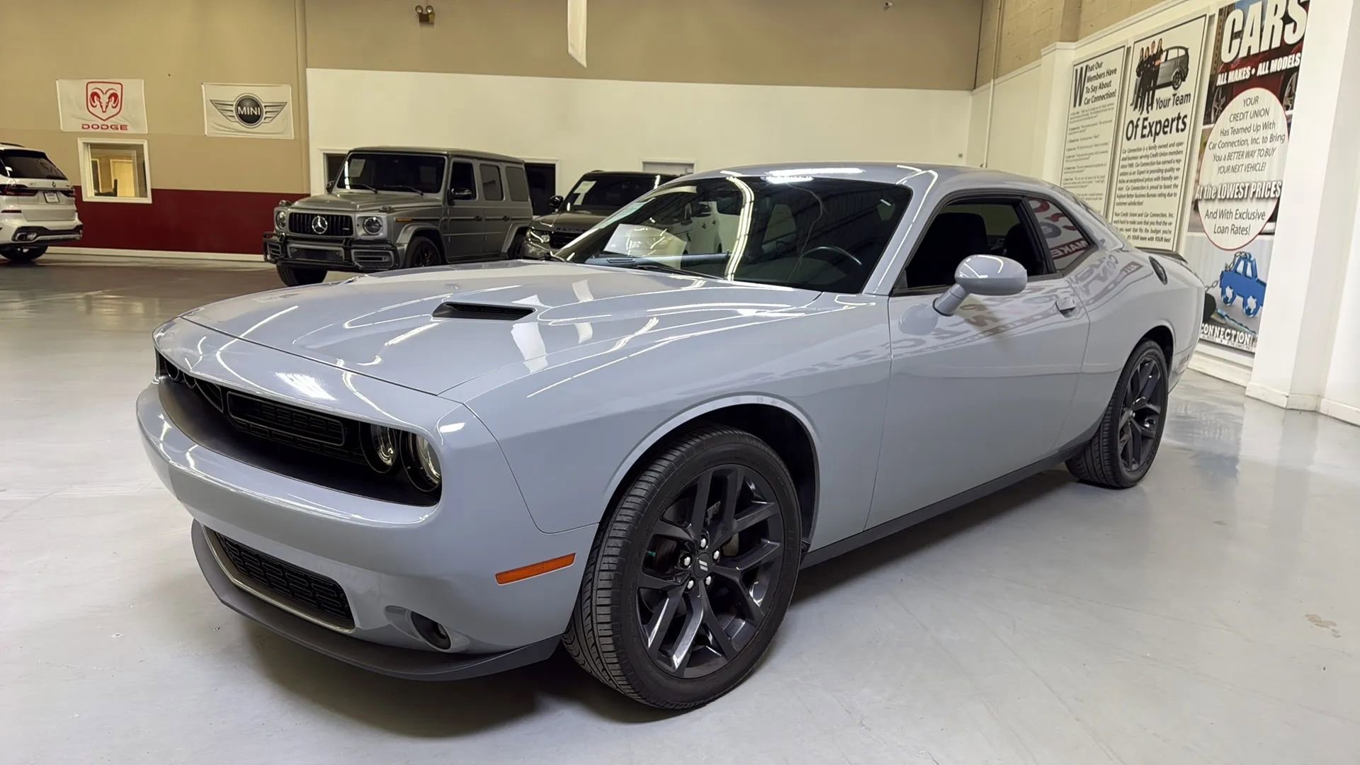 Used 2021 Dodge Challenger SXT w/ Blacktop Package image 6