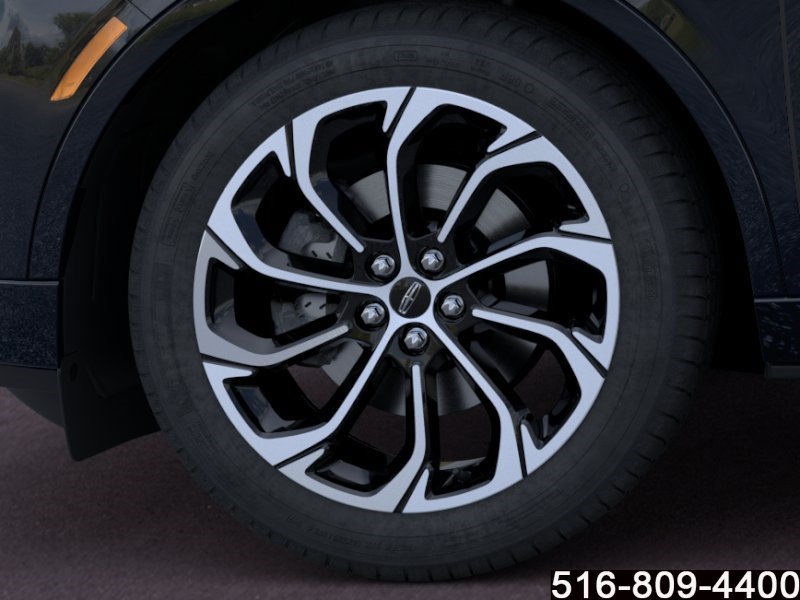 Used 2025 Lincoln Nautilus Reserve AWD/4WD image 20