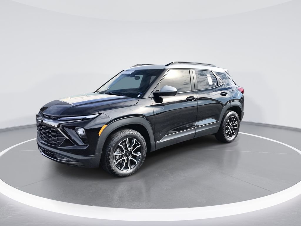 Used 2024 Chevrolet TrailBlazer ACTIV FWD image 4