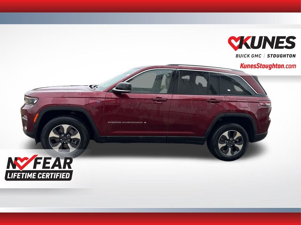 Used 2023 Jeep Grand Cherokee 4WD 4xe image 8