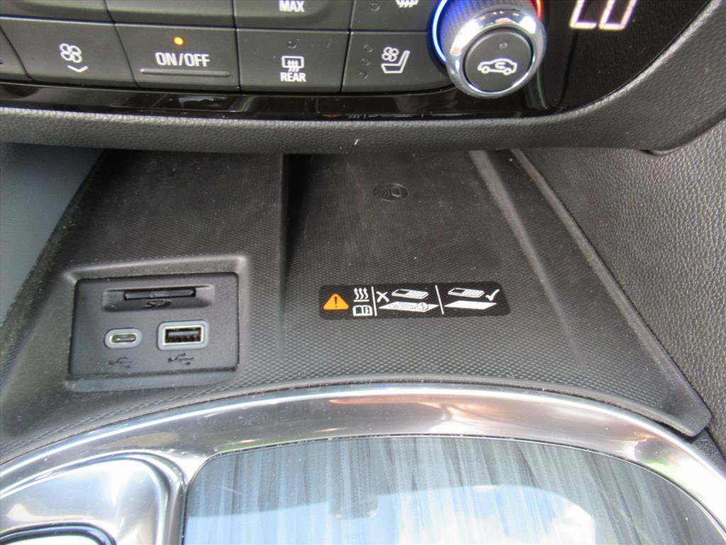 Used 2023 Buick Enclave Premium w/ Experience Buick Package image 29