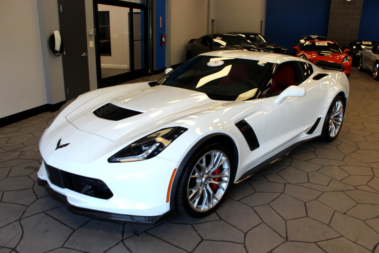 Used 2019 Chevrolet Corvette Z06 w/ Z07 Performance Package image 27