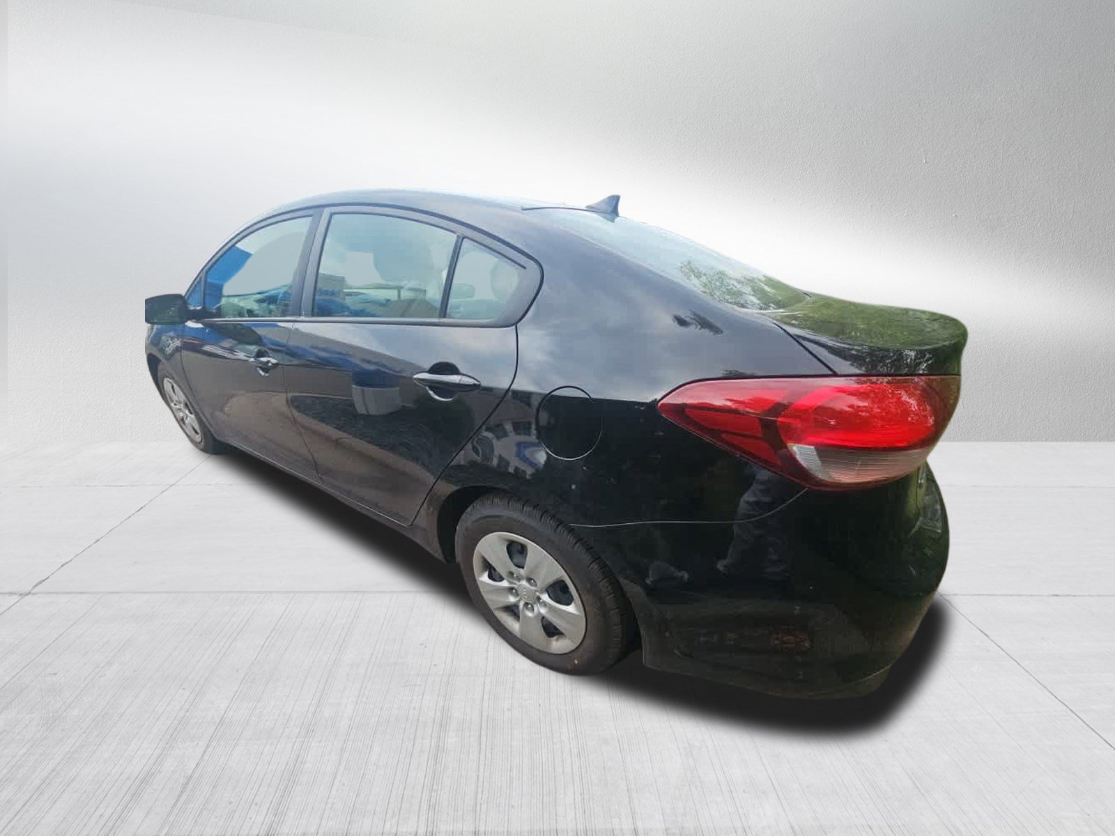 Used 2017 Kia Forte LX FWD image 6