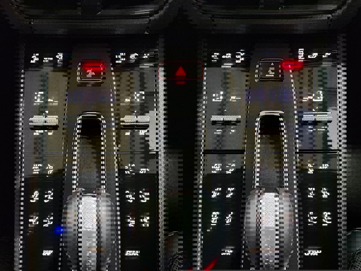 Used 2023 Porsche Macan S image 38