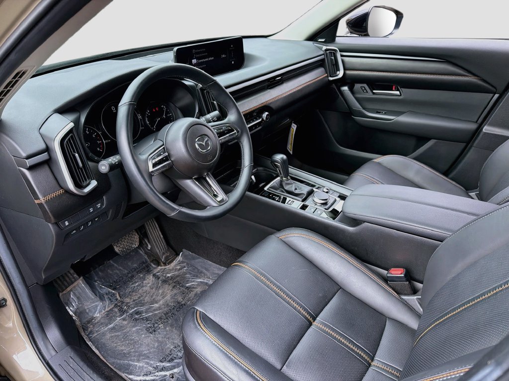 Certified 2025 MAZDA CX-50 AWD 2.5 Turbo w/ Premium Pkg image 9