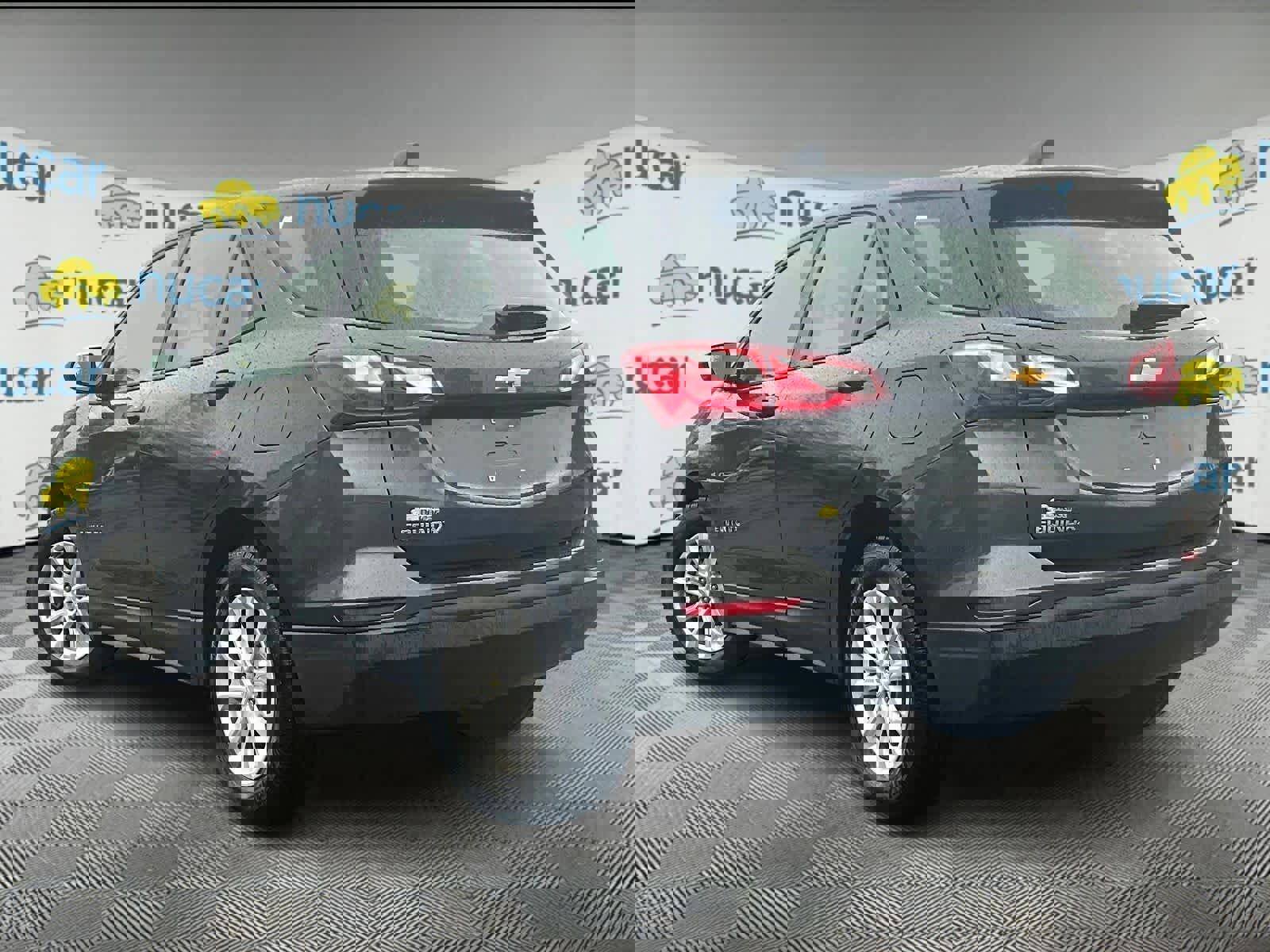 Used 2019 Chevrolet Equinox LS image 4