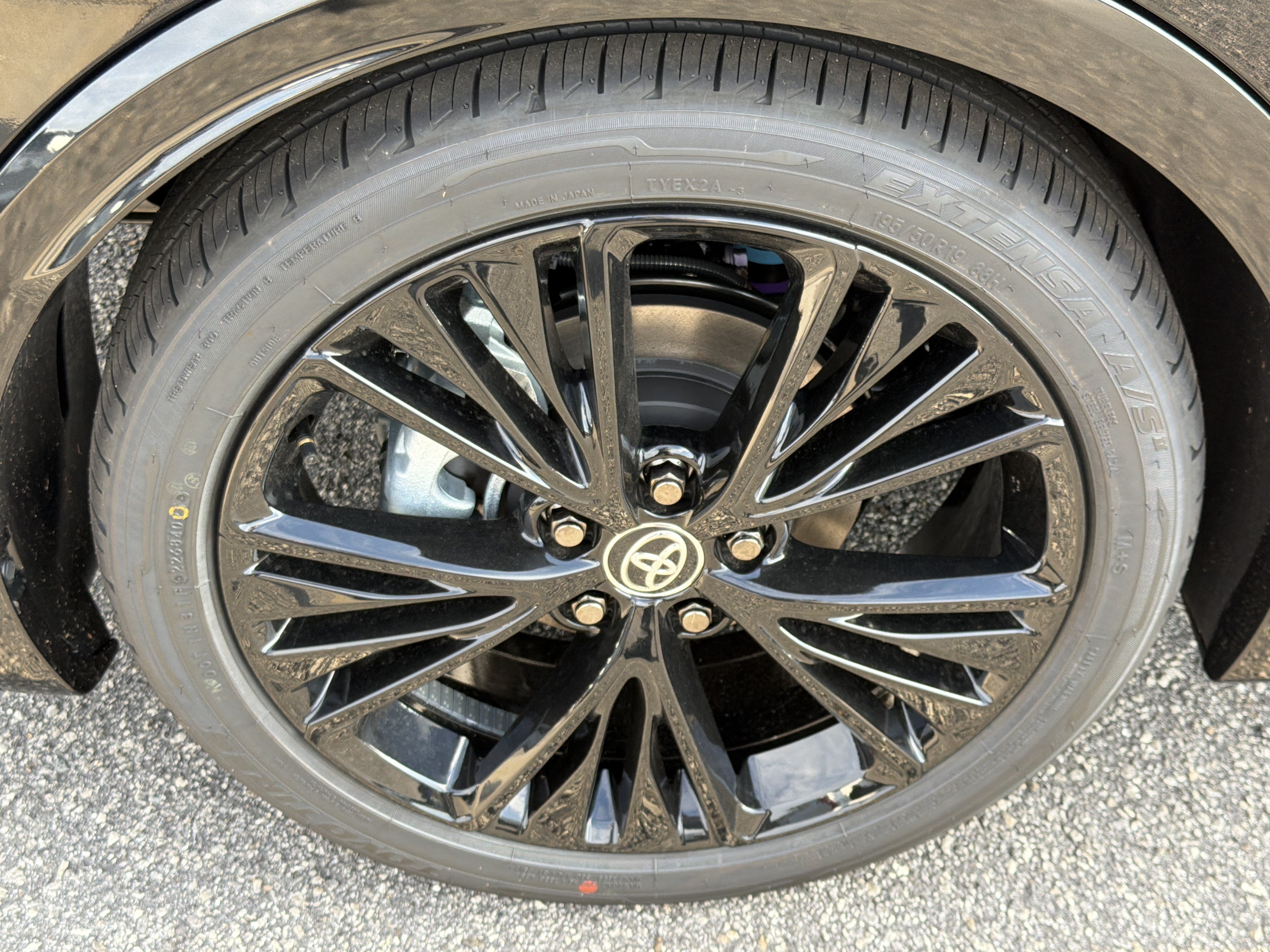 New 2026 Toyota Prius Plug-In Hybrid FWD image 26