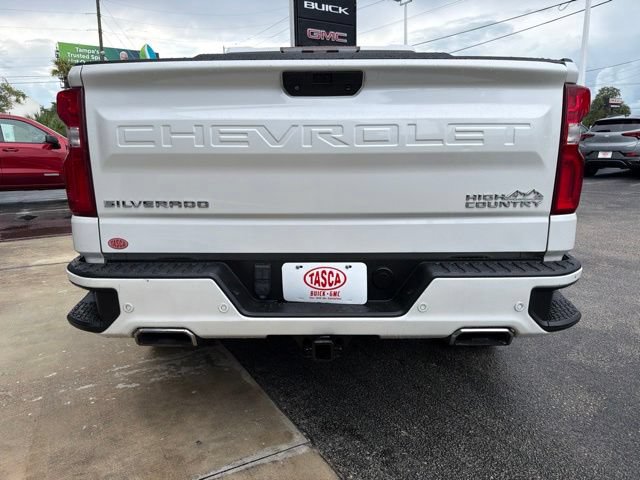 Used 2021 Chevrolet Silverado 1500 High Country w/ Technology Package AWD/4WD image 7