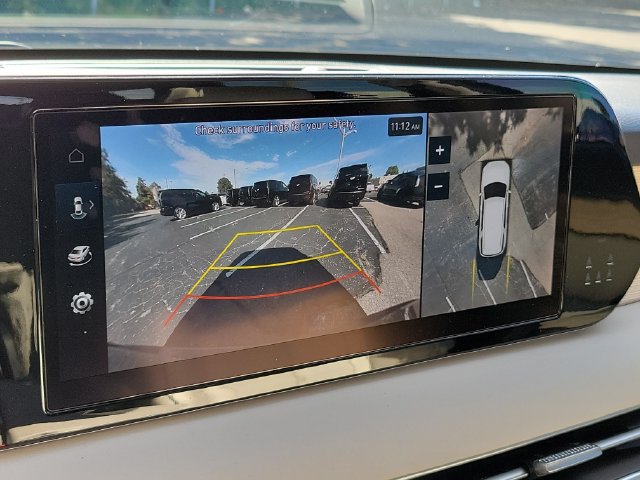 Used 2024 Hyundai Palisade Limited AWD/4WD image 16