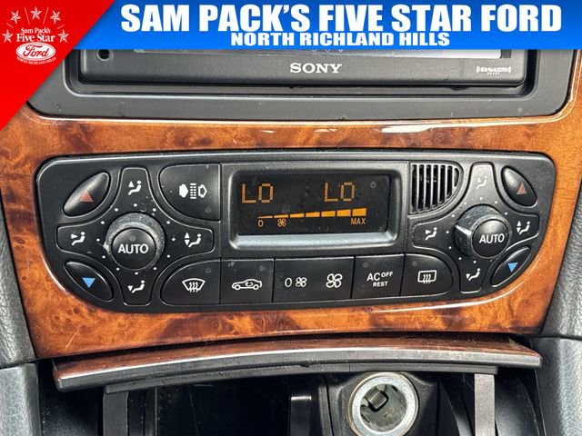 Used 2004 Mercedes-Benz CLK 320 Coupe image 26