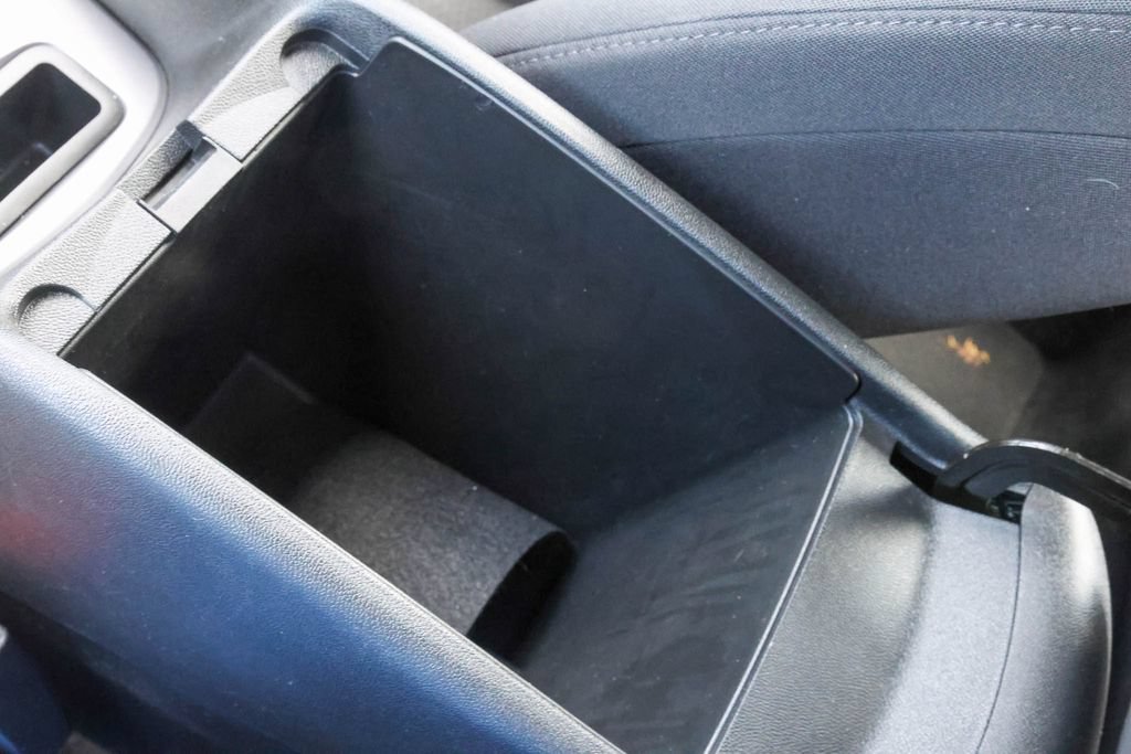 Used 2023 Chevrolet Malibu LT FWD image 17