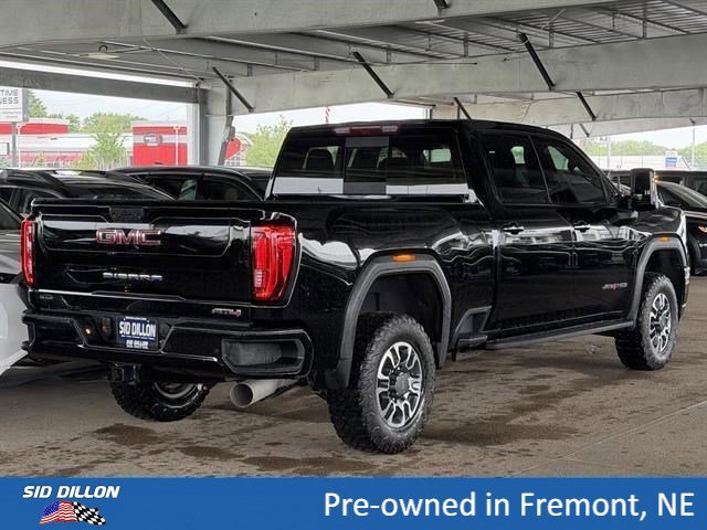 Used 2022 GMC Sierra 2500 AT4 w/ AT4 Preferred Package AWD/4WD image 4