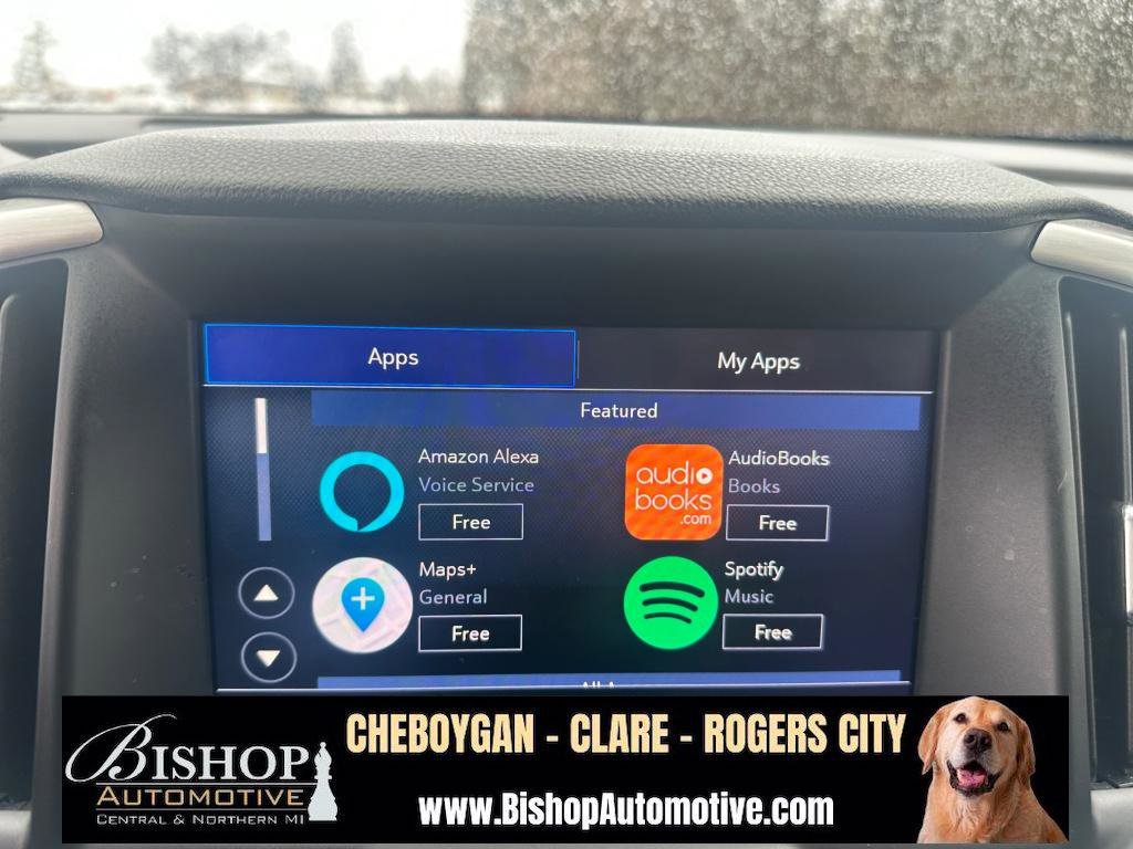 Used 2024 GMC Terrain SLT image 30