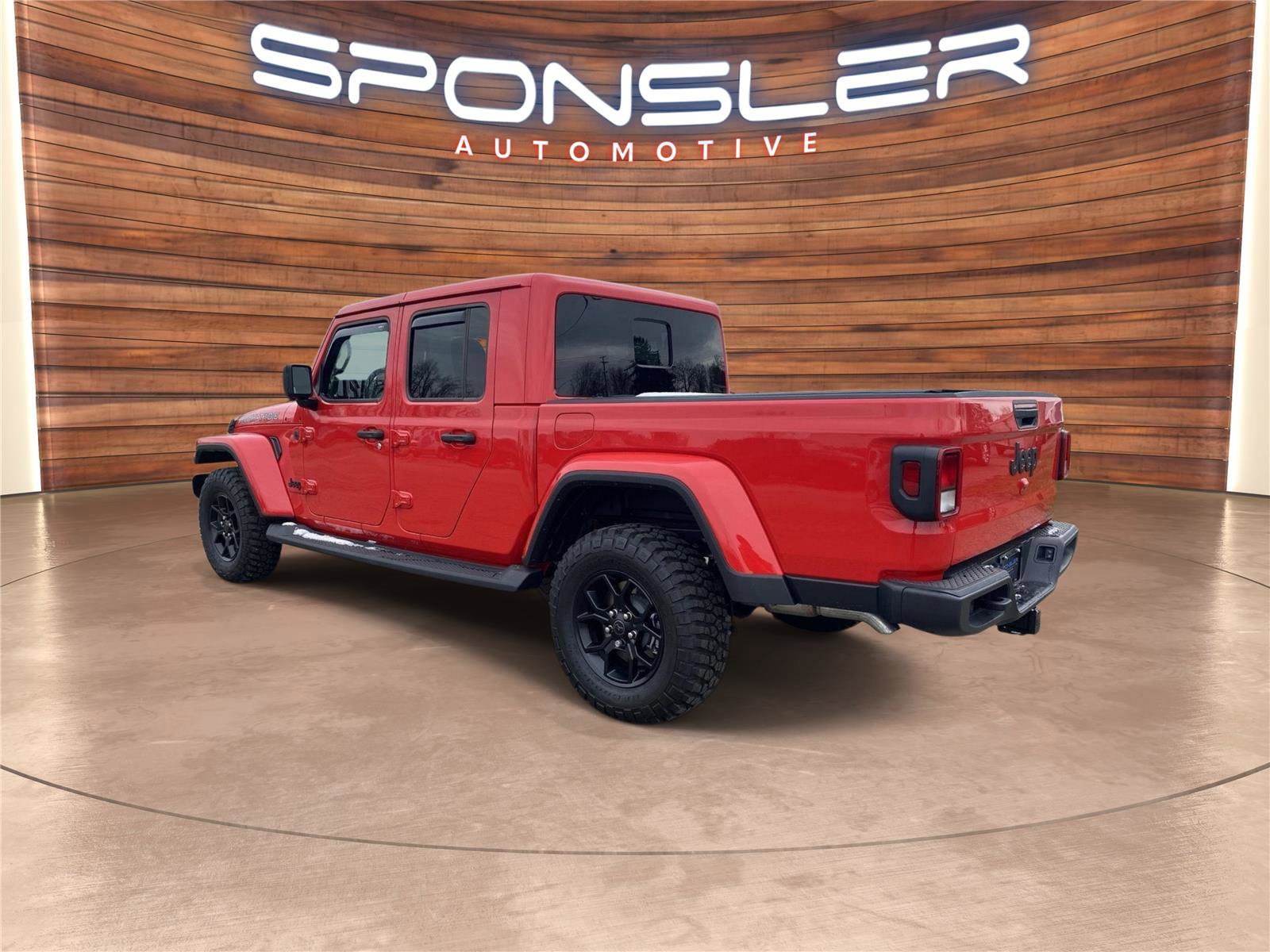 Used 2025 Jeep Gladiator High Tide image 3