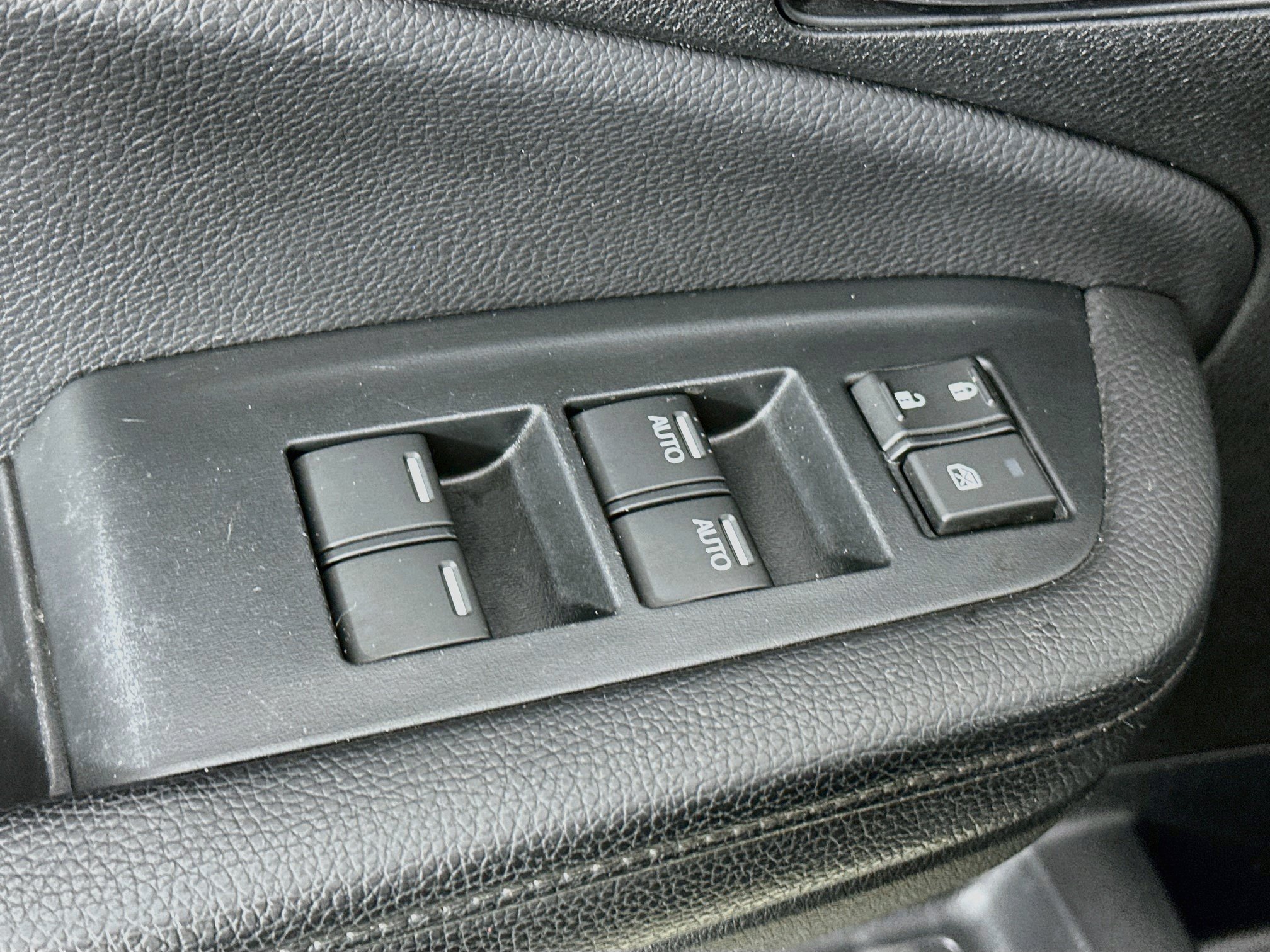 Used 2021 Honda Passport Sport image 17