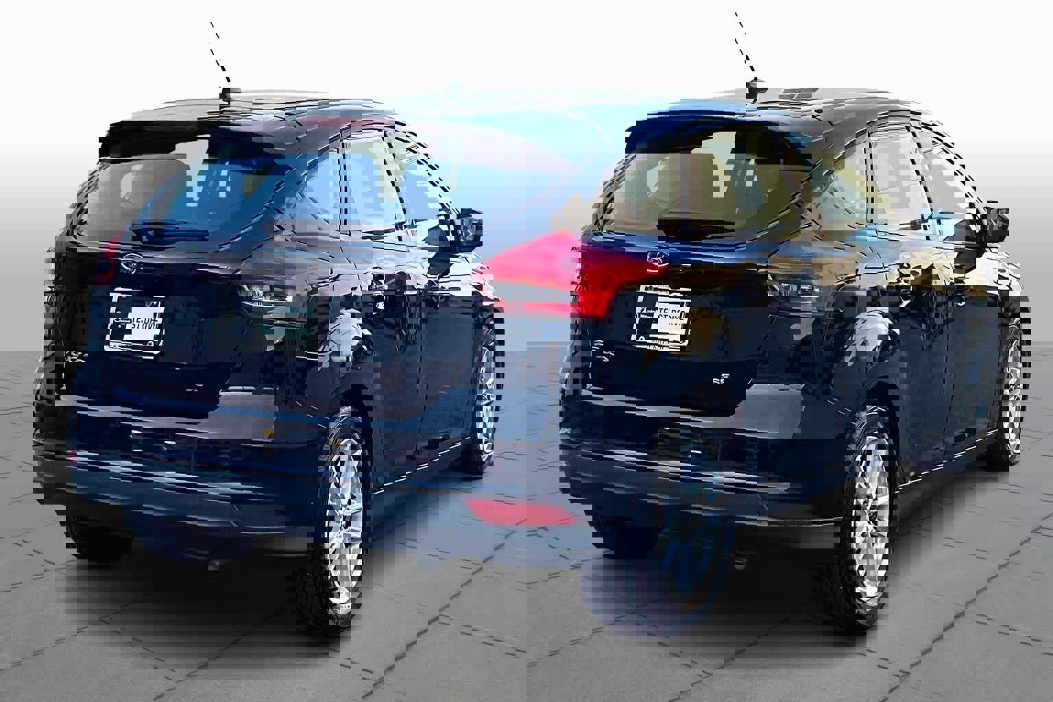 Used 2017 Ford Focus SE image 13