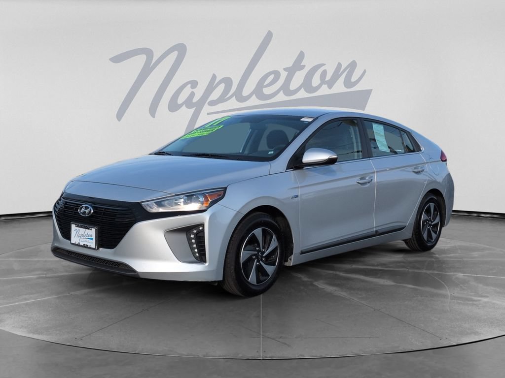 Used 2017 Hyundai Ioniq SEL FWD image 1