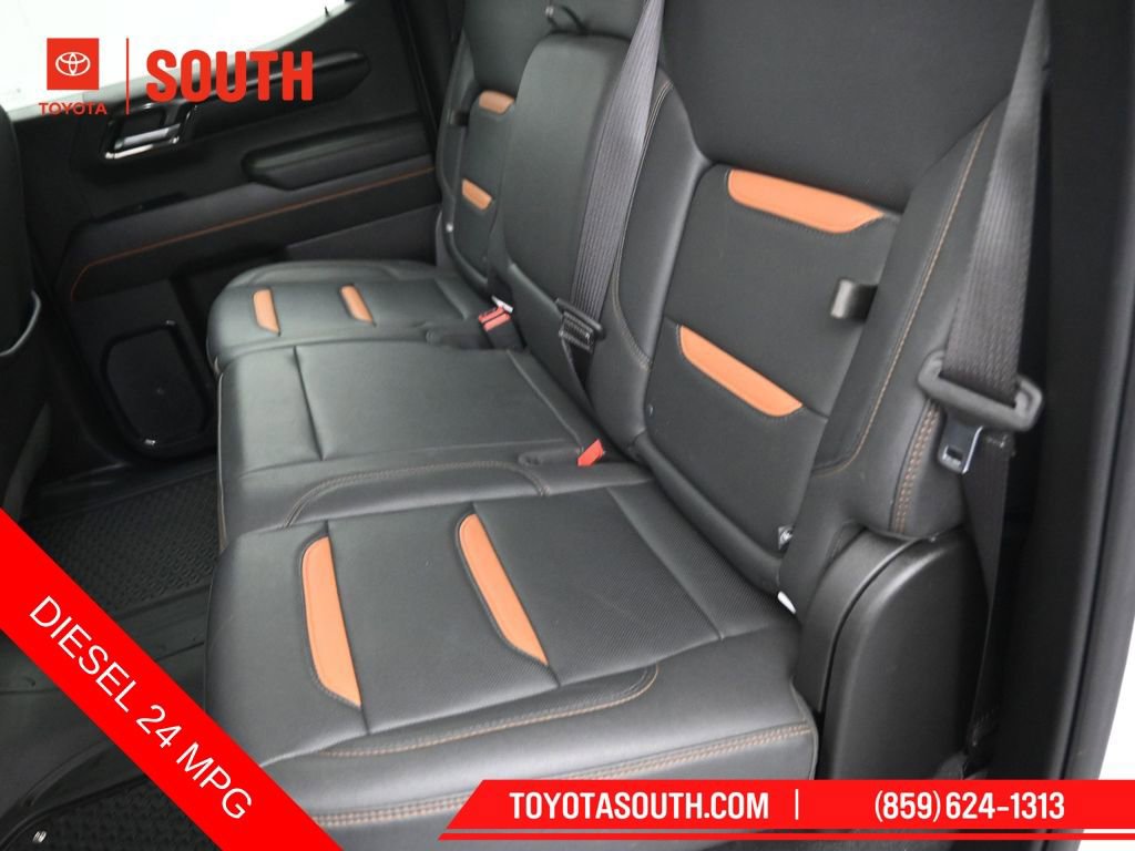 Used 2023 GMC Sierra 1500 AT4 w/ AT4 Premium Package AWD/4WD image 22
