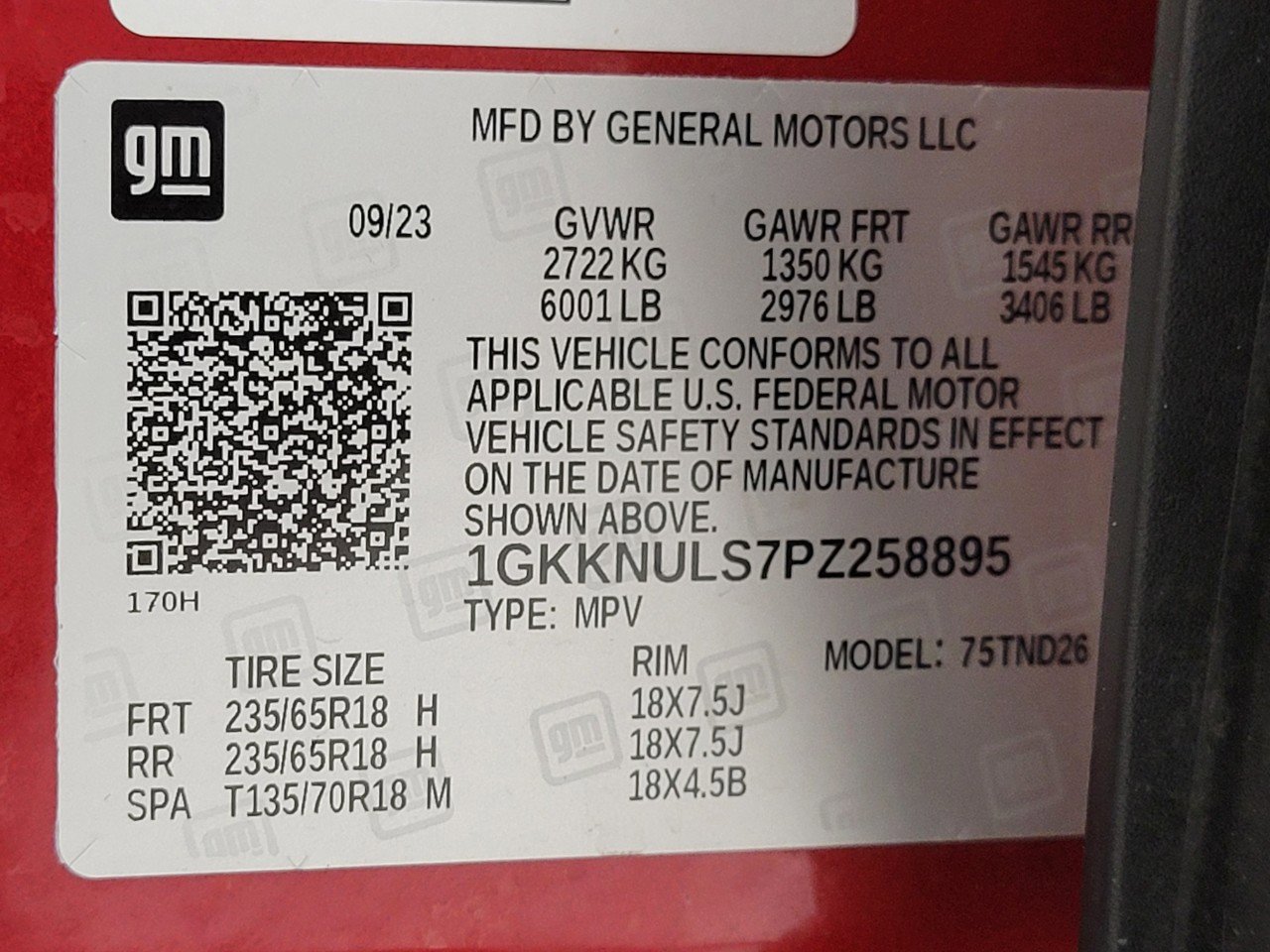 Certified 2023 GMC Acadia SLT w/ Trailering Package image 31