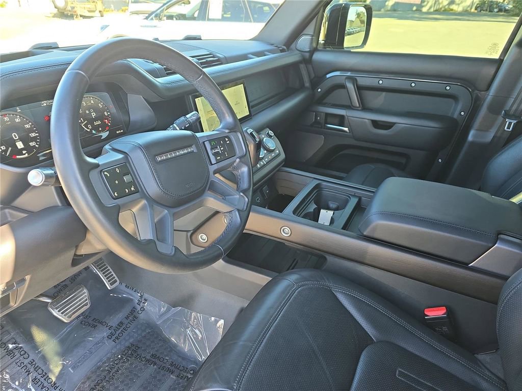 Used 2021 Land Rover Defender 110 X image 18