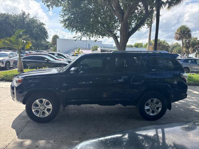 Used 2017 Toyota 4Runner SR5 RWD image 9