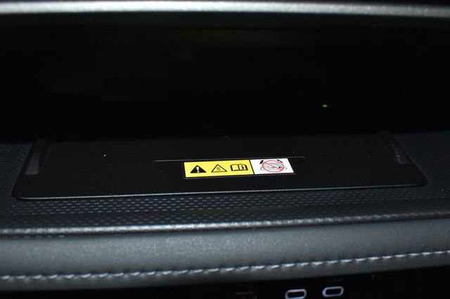 Used 2023 Toyota Highlander XLE image 19