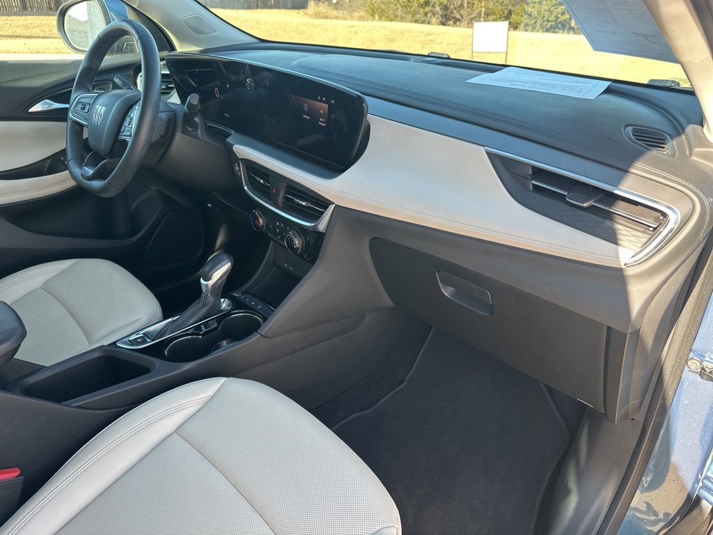 Certified 2024 Buick Encore GX Sport Touring image 38