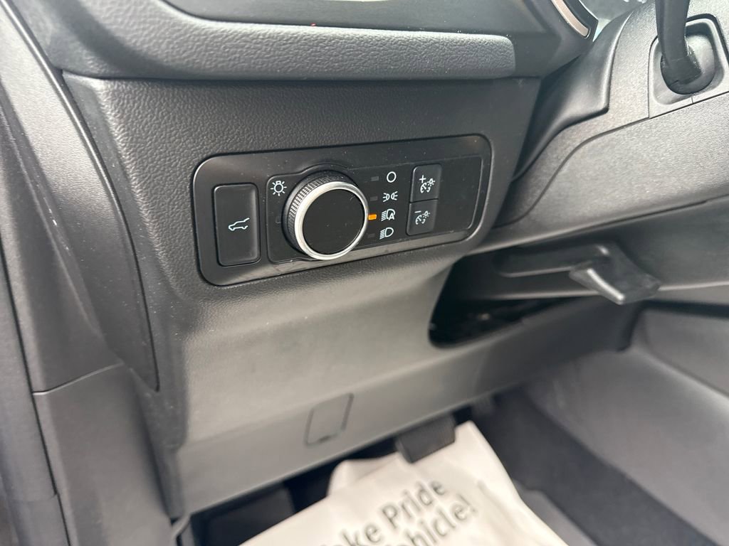 Used 2022 Ford Escape SE w/ Convenience Package image 28