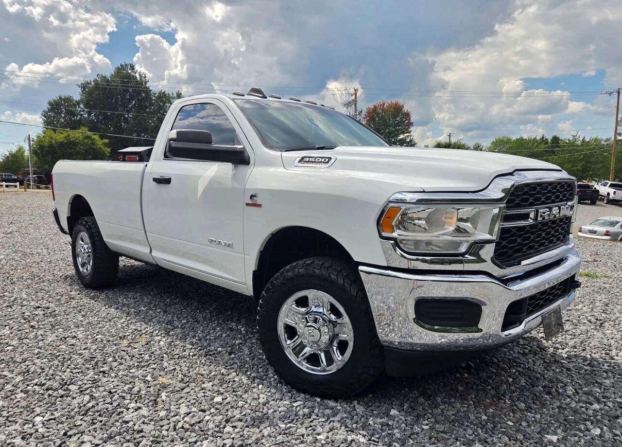 Used 2019 RAM 3500 Tradesman w/ Chrome Appearance Group AWD/4WD image 1