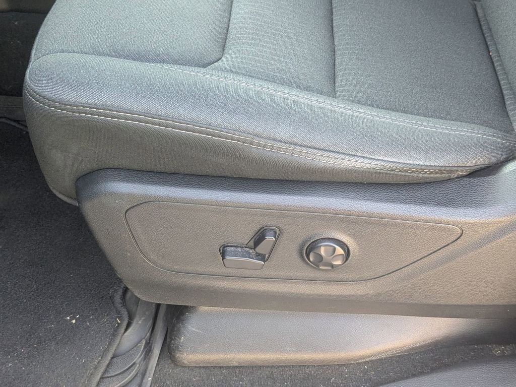 Used 2021 RAM 1500 Big Horn AWD/4WD image 18