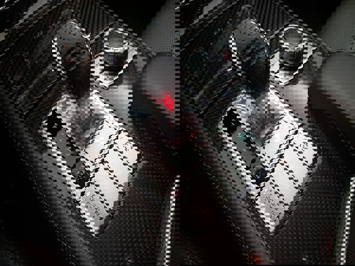 Used 2016 Mercedes-Benz SL 550 image 37