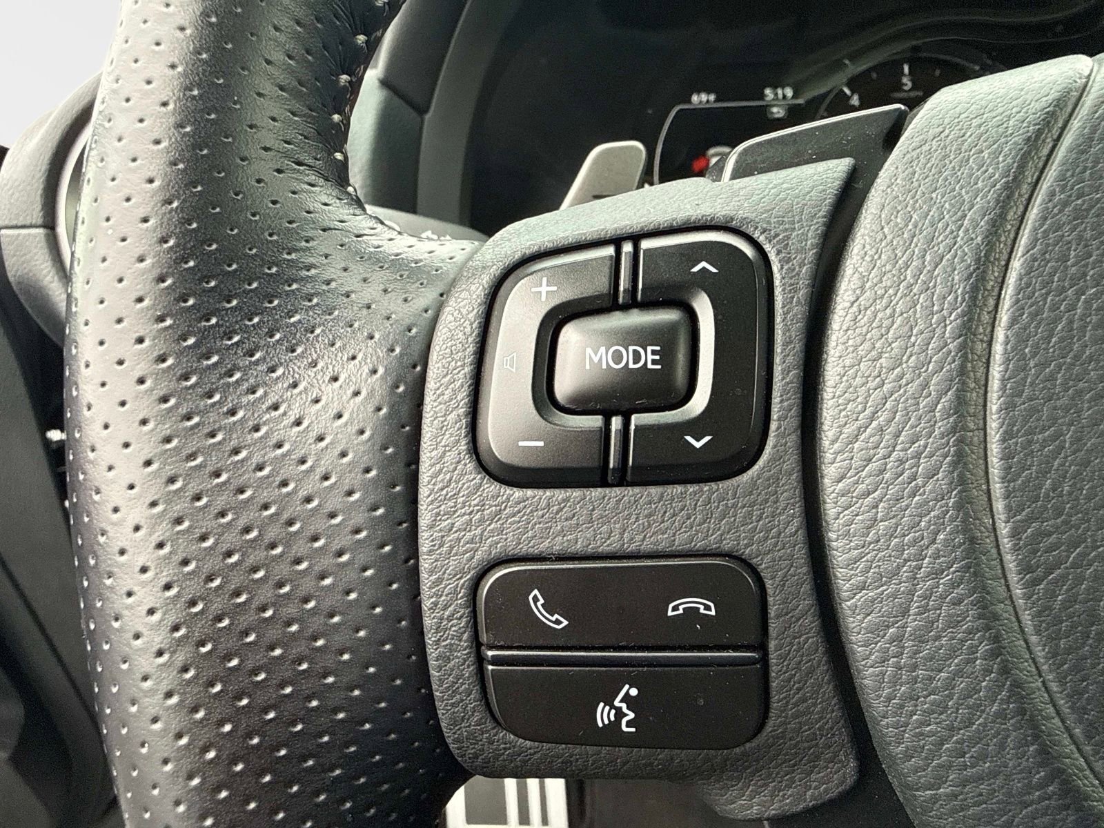 Used 2022 Lexus IS 350 F Sport w/ Accessory Package image 29