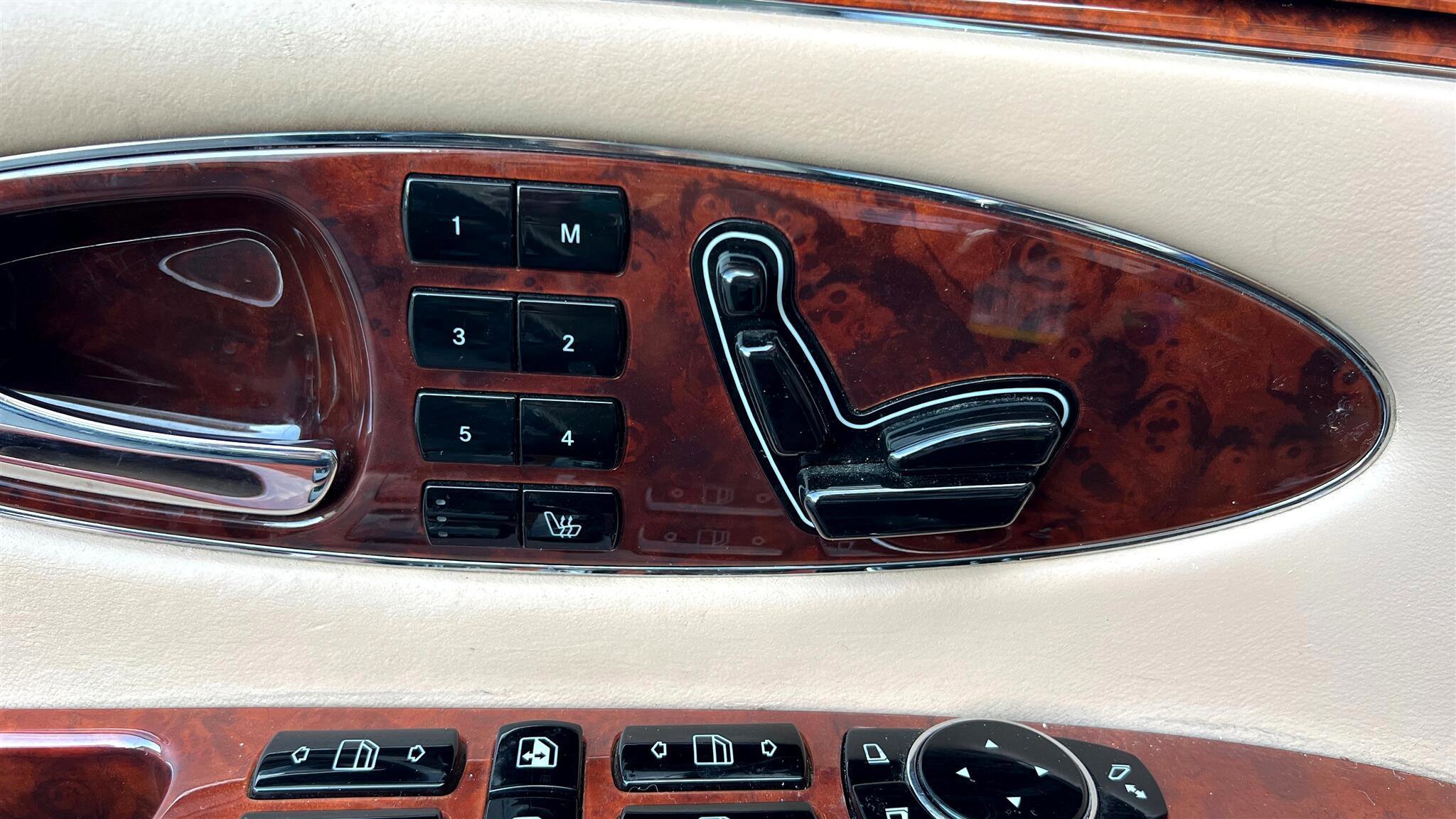 Used 2004 Maybach 57 image 26