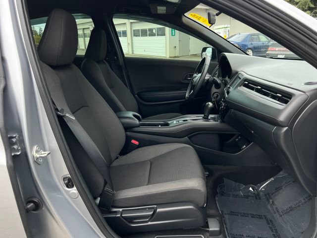 Used 2020 Honda HR-V Sport image 12