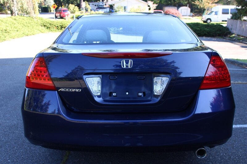 Used 2006 Honda Accord LX image 10