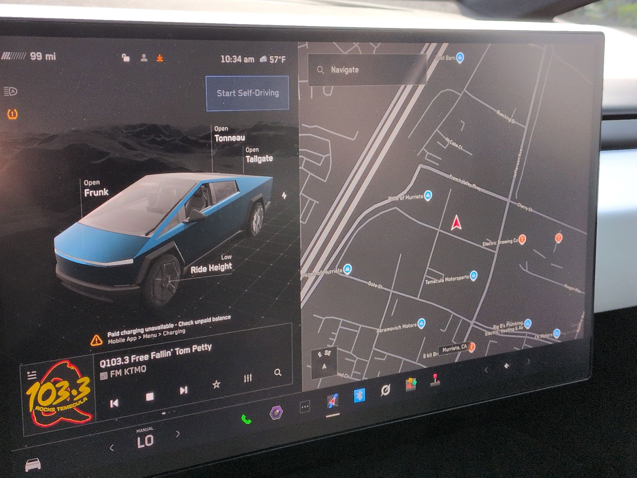 Used 2024 Tesla Cybertruck AWD Crew Cab image 23