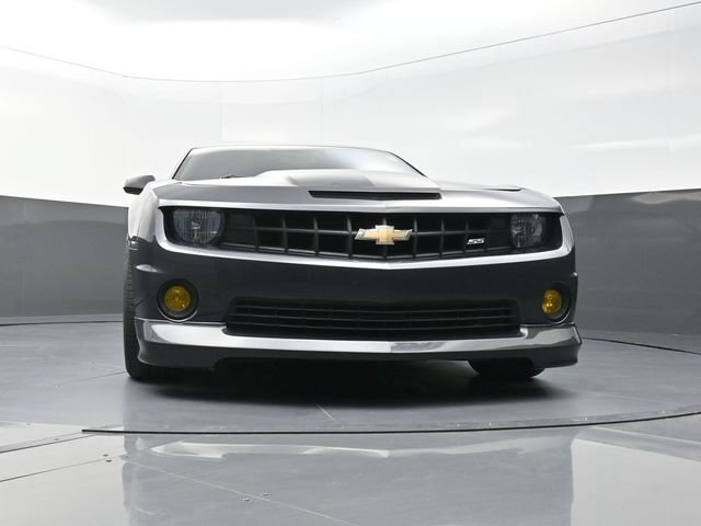 Used 2013 Chevrolet Camaro SS RWD image 29