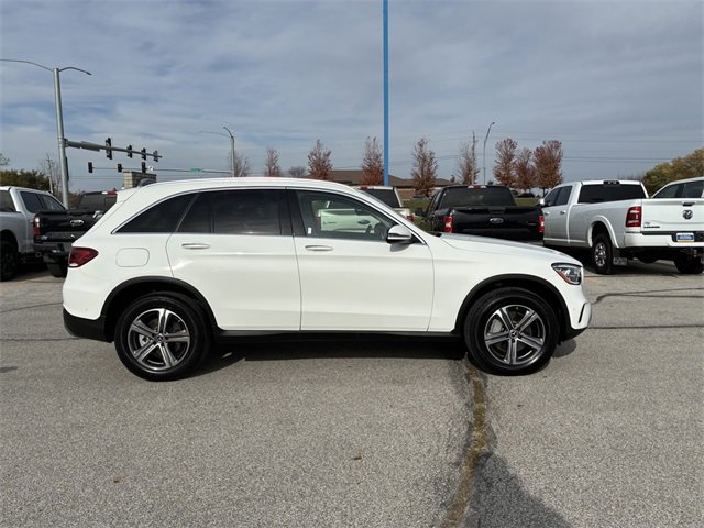 Used 2022 Mercedes-Benz GLC 300 4MATIC image 3