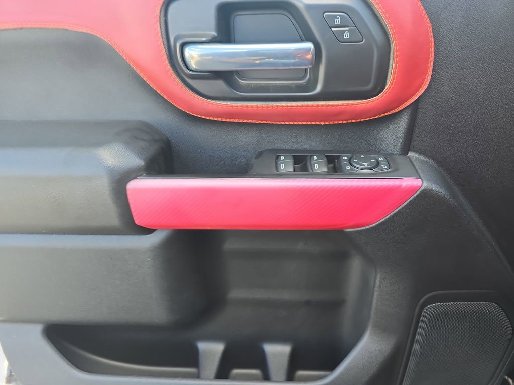 Used 2021 Chevrolet Silverado 2500 Custom w/ Custom Value Package image 13