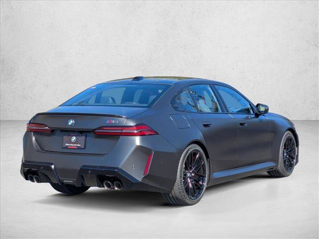 New 2026 BMW M5 image 2