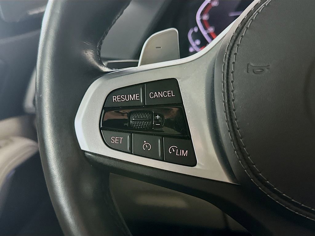 Used 2021 BMW X5 xDrive40i w/ M Sport Package image 25