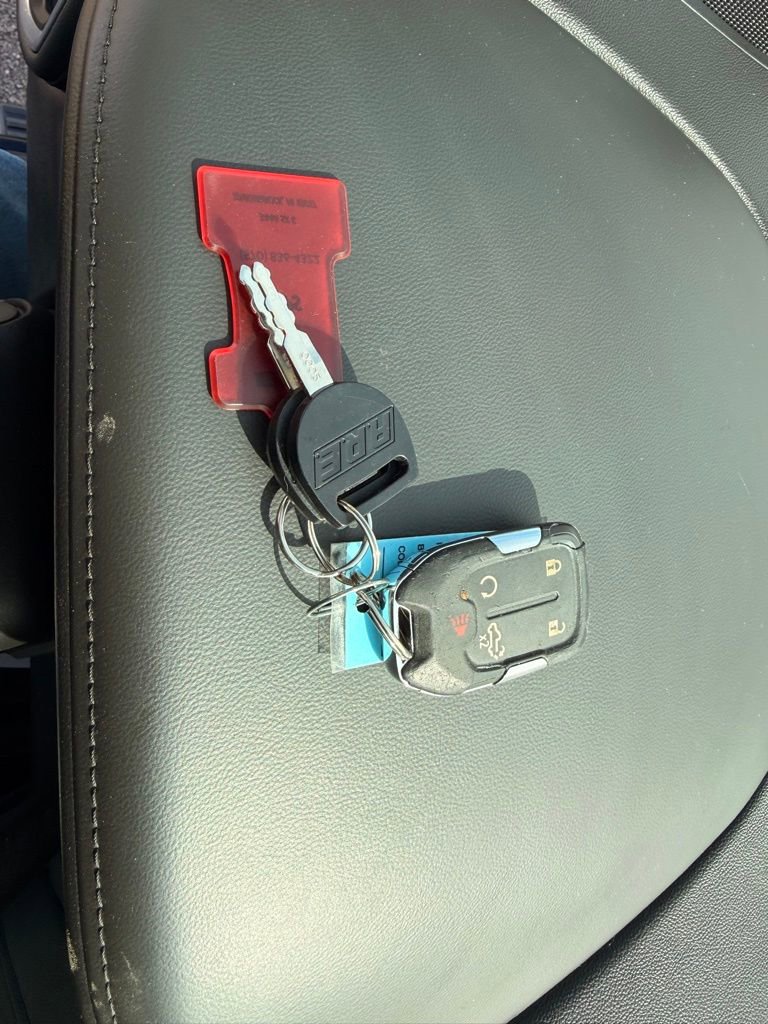 Used 2022 GMC Sierra 2500 SLT w/ SLT Convenience Package image 42