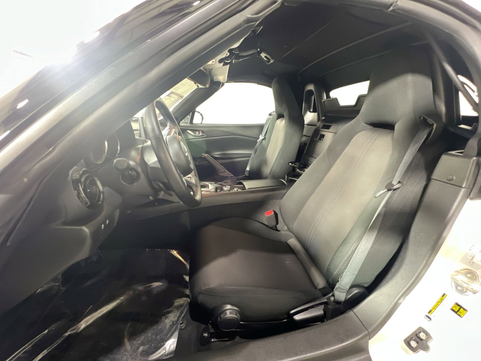 Used 2021 MAZDA MX-5 Miata Sport image 22