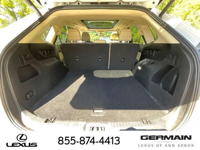 Used 2017 Ford Edge SEL w/ Equipment Group 201A AWD/4WD image 23