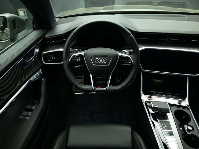 Used 2026 Audi RS 6 performance image 33