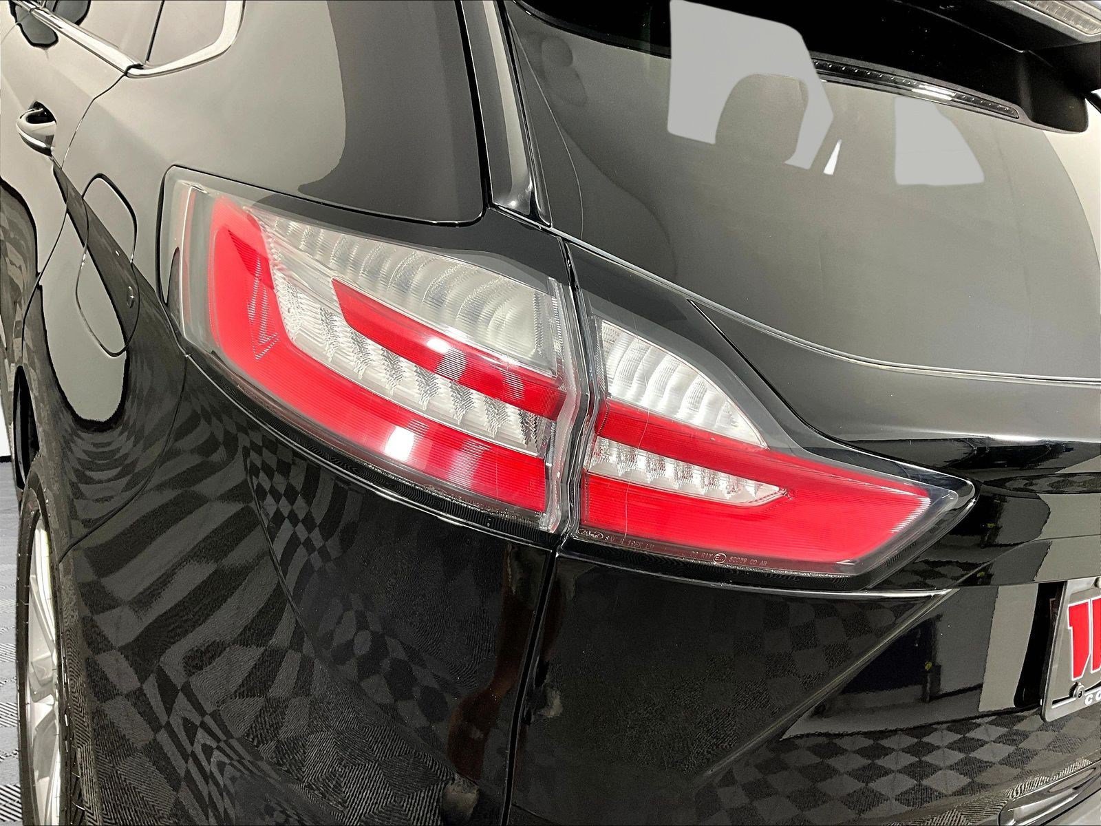 Used 2024 Ford Edge Titanium AWD/4WD image 23