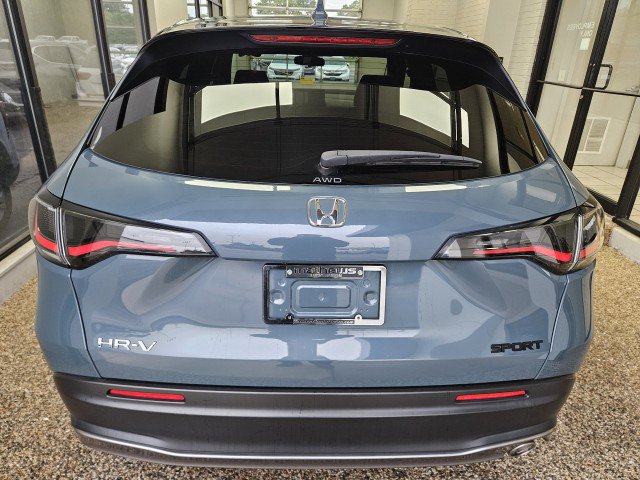 Used 2024 Honda HR-V Sport image 3